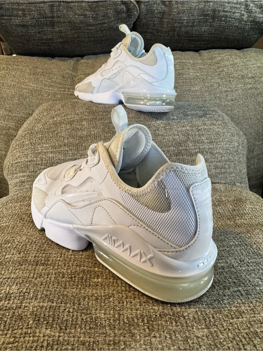 Nike Air Max Infinity 2 Women’s White/Photon Dust CU9453-100 Size 8.5